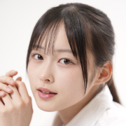 榎本彩乃HPトップ2　A7V00376.png
