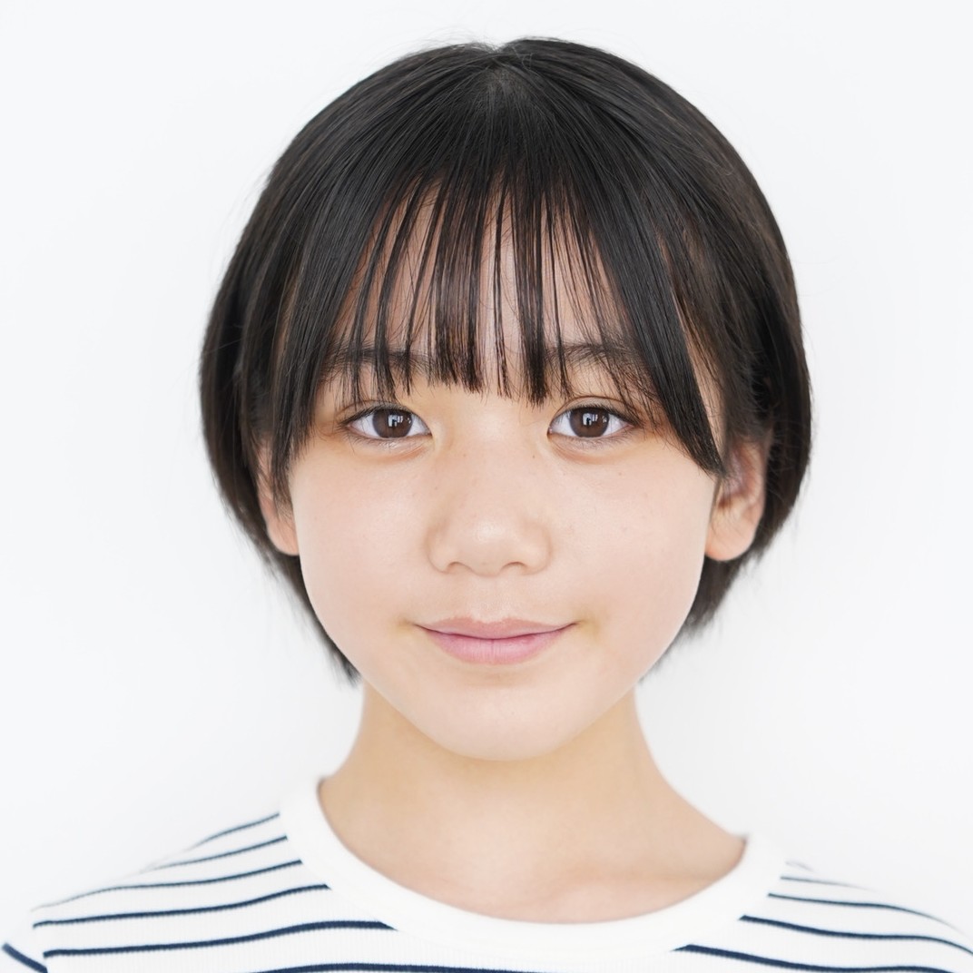 安部美凉宣材写真_正方形.jpeg